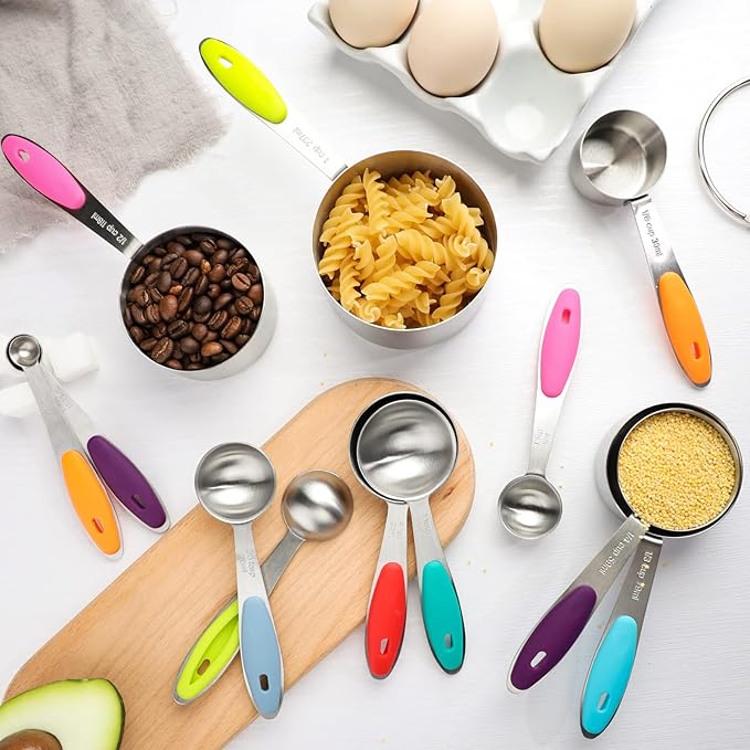 Measuring Cups and Spoons Set of 13 Including Stainless Steel Measuring Cups Nesting Measuring Spoons for Dry and Liquid Ingredients
