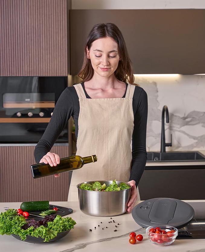 Zyliss Swift Dry Stainless Steel Salad Spinner - Fruit Cleaner & Lettuce Spinner with Push Pump - Non-Slip Bowl - Dishwasher Safe - Small