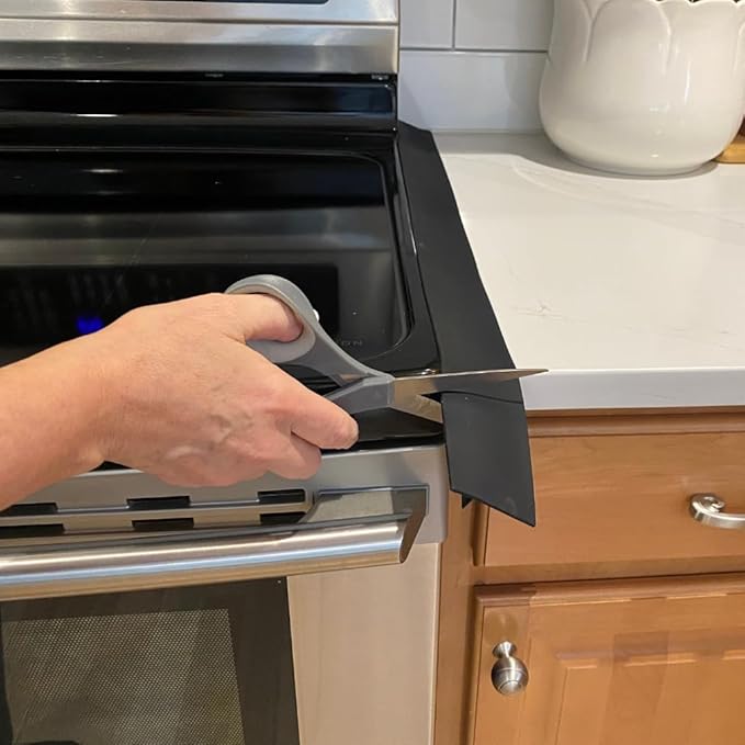 Evelots Silicone Stove Counter Gap Covers-2 Pack Gap Fillers-Kitchen Spill/Crump Guards-Heat Resistant-Flexible-30 Inch Long-Cut to Size with Scissors-Easy to Clean-Black