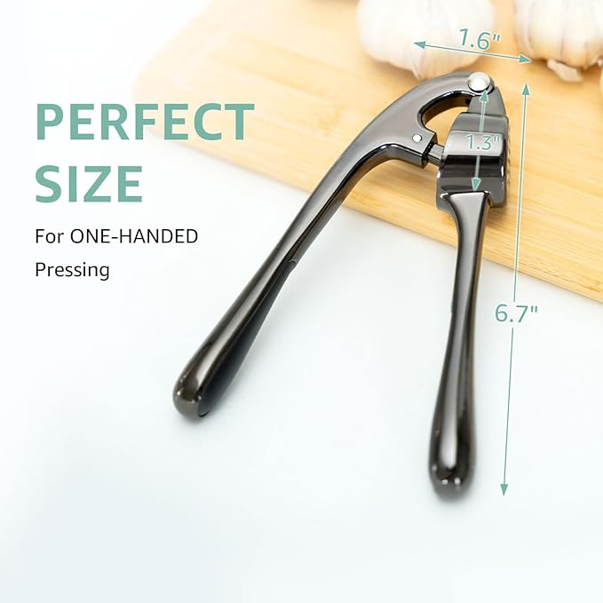 GD Black Garlic Press Crusher Mincer Tool - Premium Garlic Press smasher, Dishwasher Safe & Rust Proof, Easy-Squeeze Garlic Crusher with Ergonomic Handle - Includes Silicone Peeler & Brush (Black)