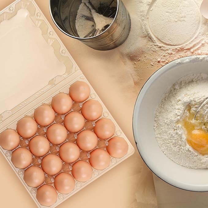 Zubebe 200 Pieces Clear Egg Cartons Plastic Egg Cartons Bulk Empty Chicken Egg Tray Holds Securely Clear Blank Egg Cartons for Chicken Farm Business Market Home Refrigerator Storage(4 x 5 Grids)