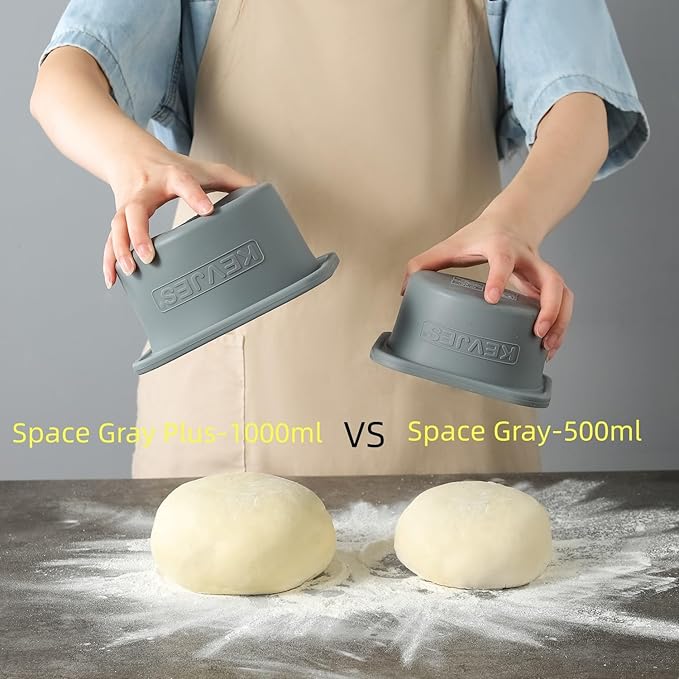 KEVJES PLUS 1000ml Pizza Dough Proofing Boxes for DIY Artisan Pizza, Food Grade Silicone Stackable Containers with Lids, Sturdy Reinforced Steel. Freezer, Fridge, Dishwasher Safe (4Space Grey Plus)
