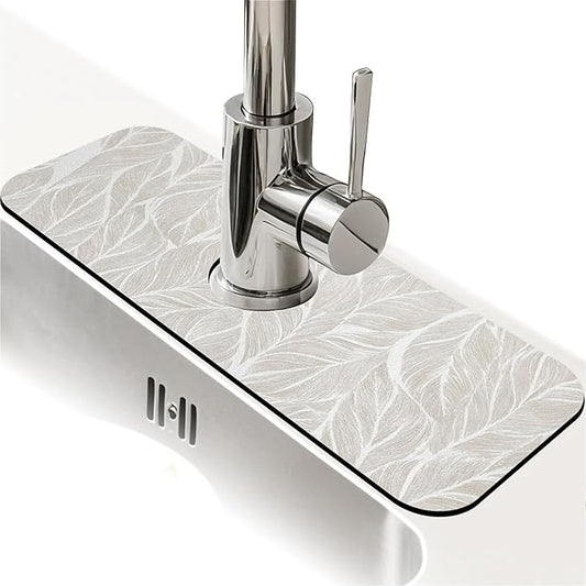 Kitchen Sink Splash Guard，White and beige leaf Faucet Mat Sink Gadgets-Super Absorbent Fast Drying Mat Drip Catcher for Kitchen, Bathroom,Sink Mat, Dish Drying Mat, Bathroom(15" X 5.5" )