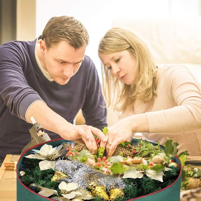 Primode Heavy Duty Christmas Wreath Storage Bag 24"- Garland Wreaths Container with Handles - Durable 600D Oxford Polyester Material Holiday Wreaths Storage Holder 24” (Green)