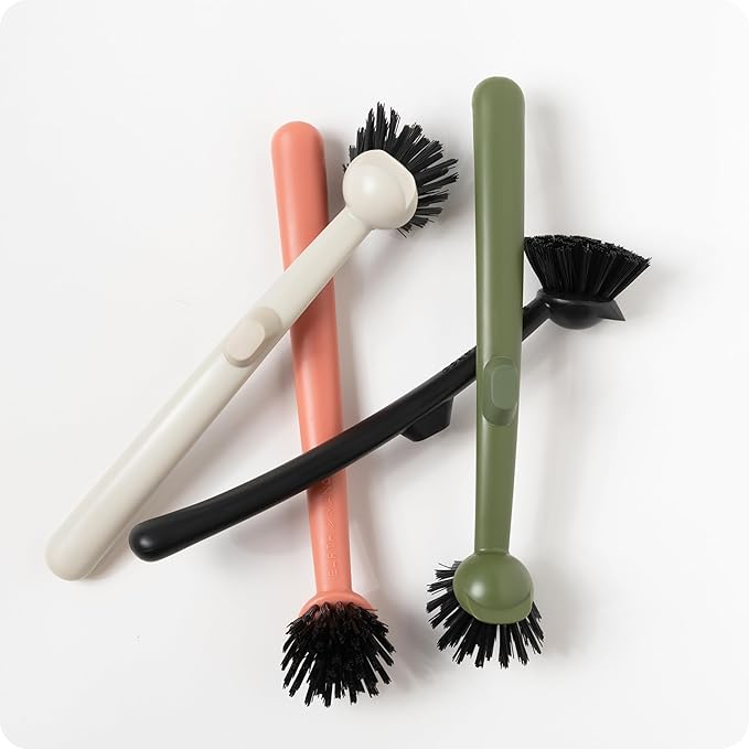 Earth & Mango Magnetic Dish Brush – Dish Scrubber with Built-in Scraper – Snaps to Sink, Dries Fast, Declutters Your Counter (Onyx Black)