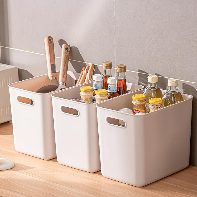 GUMEIGODA Plastic Storage Bins with lids,Storage Baskets,Container with handle,Storage Organizer Bins for Shelves,Office,Bedrooms,Closets, Cabinets(Grey，5XL+2L)