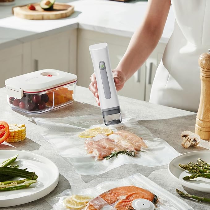 Handheld Vacuum Sealer for Food Storage, One-Touch Operation, Auto Water Removal, Portable Design (Ivory white)