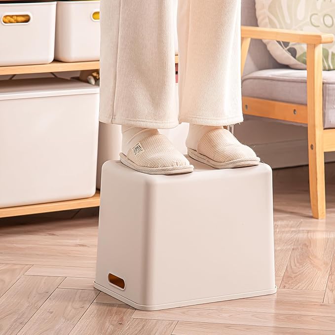 GUMEIGODA Plastic Storage Bins with lids,Storage Baskets,Container with handle,Storage Organizer Bins for Shelves,Office,Bedrooms,Closets, Cabinets(Grey，4XL)