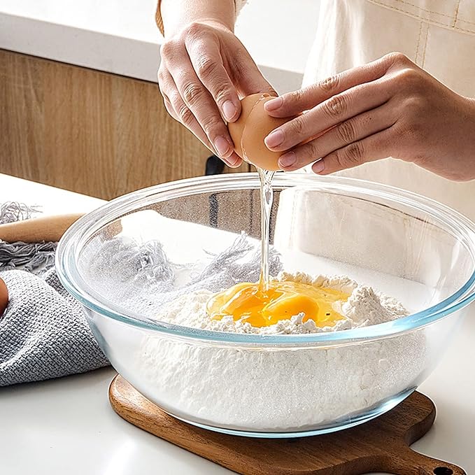 Homwin Glass Mixing Bowls with Lids Set, 8 Pieces Glass Salad Bowl Set with Lids(0.6QT,1.1QT,2.2QT,4QT) High Brosilicate Microwave Bowls for Kitchen Baking, Prepping Serving and Storage, Great Gift