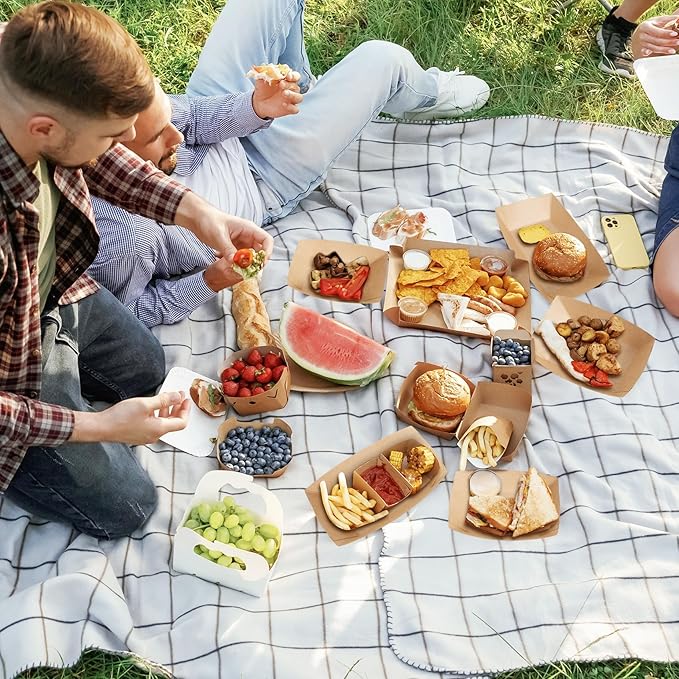 FGCHEEF 2lb Paper Food Trays, 100 Pack Disposable Paper Food Boat Serving Boats for French Fries Nachos Snack Hot Dog Taco BBQ Popcorn Bachelor Party Picnic