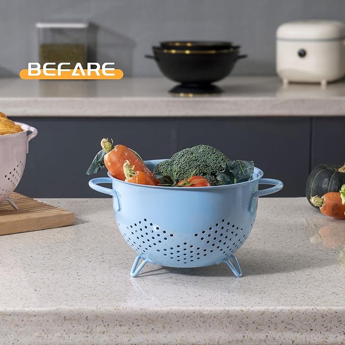 Metal Colander 5 Quart Powder Coated Self-draining Metal Strainer with Base,Kitchen Pasta Fruit Vegetable Basket with Double Handles,blue