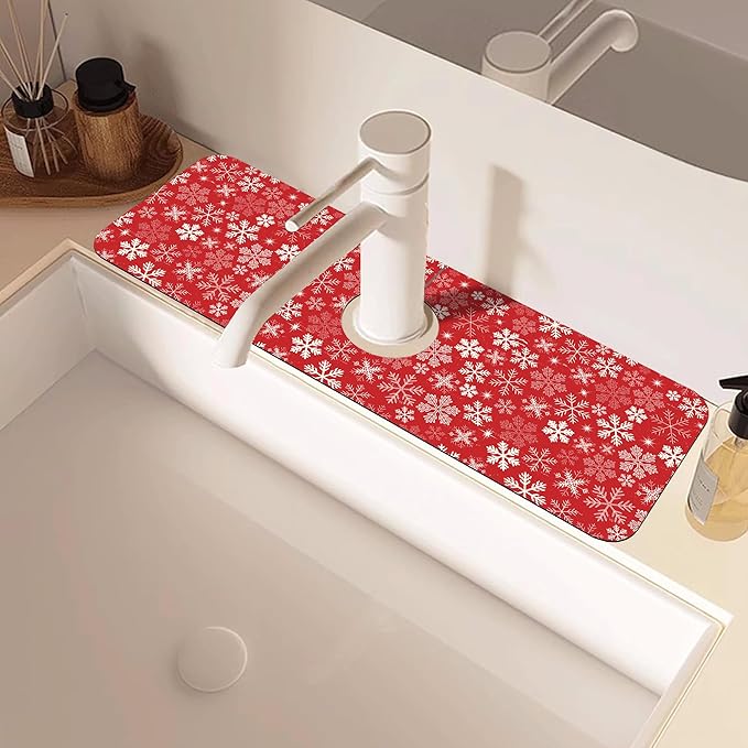 Christmas Snowflake Kitchen Sink Splash Guard Mat Absorbent Fast Drying Mat Faucet Draining Mat Sink Splash Guard Behind Faucet Drip Catcher for Kitchen Bathroom 5.5"×15"