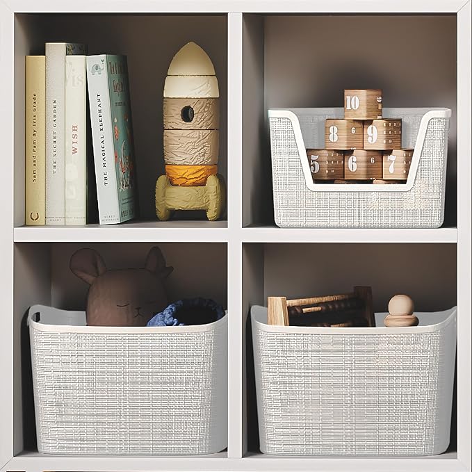 Curver Set of 2 XL 30.5L Jute Decorative Plastic Organization and Storage Baskets - Perfect Bins for Home Office, Closet Shelves, Kitchen Pantry and All Bedroom Essentials, White