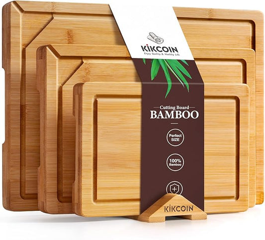 Kikcoin Bamboo Cutting Boards for Kitchen, 3 Piece Wood Cutting Board Set with Stand and Non-slip Feet, Knife Friendly Chopping Board with Juice Grooves, Serving Tray with Built-in Handles