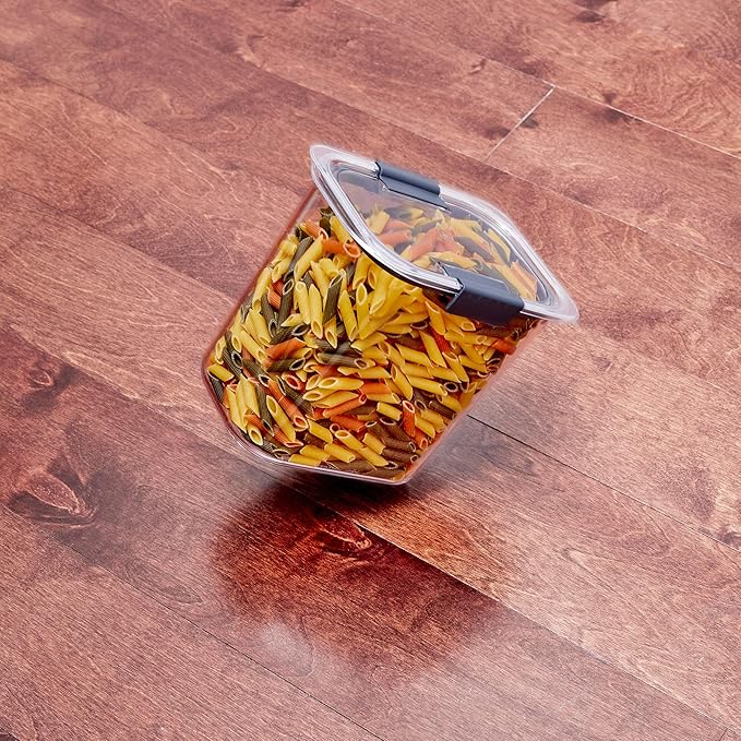 Rubbermaid Brilliance 14-Piece Food Storage Container Set with Scoops Airtight BPA-Free for Kitchen and Pantry Organization